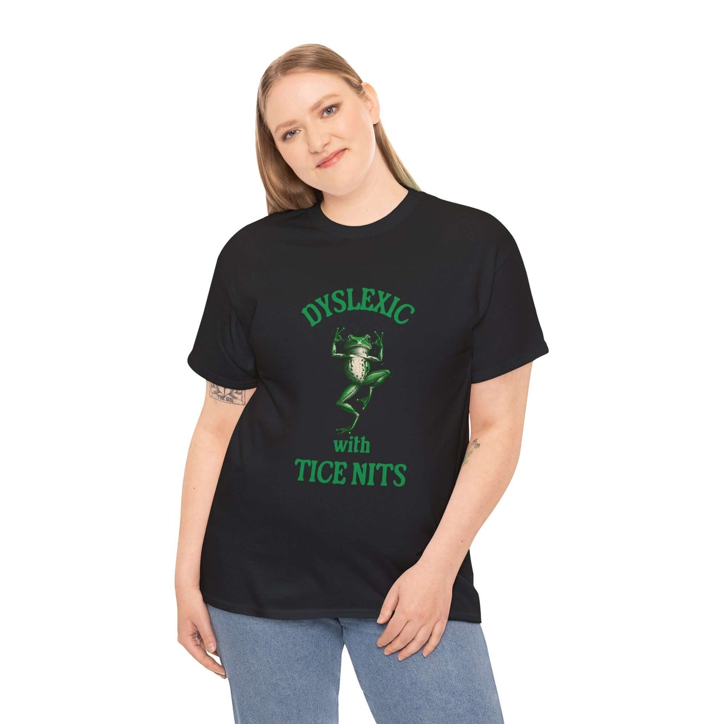 Dyslexic With Tice Nits frog T-shirt funny Aussie meme tee perfect for pub nights, festivals or casual weekends