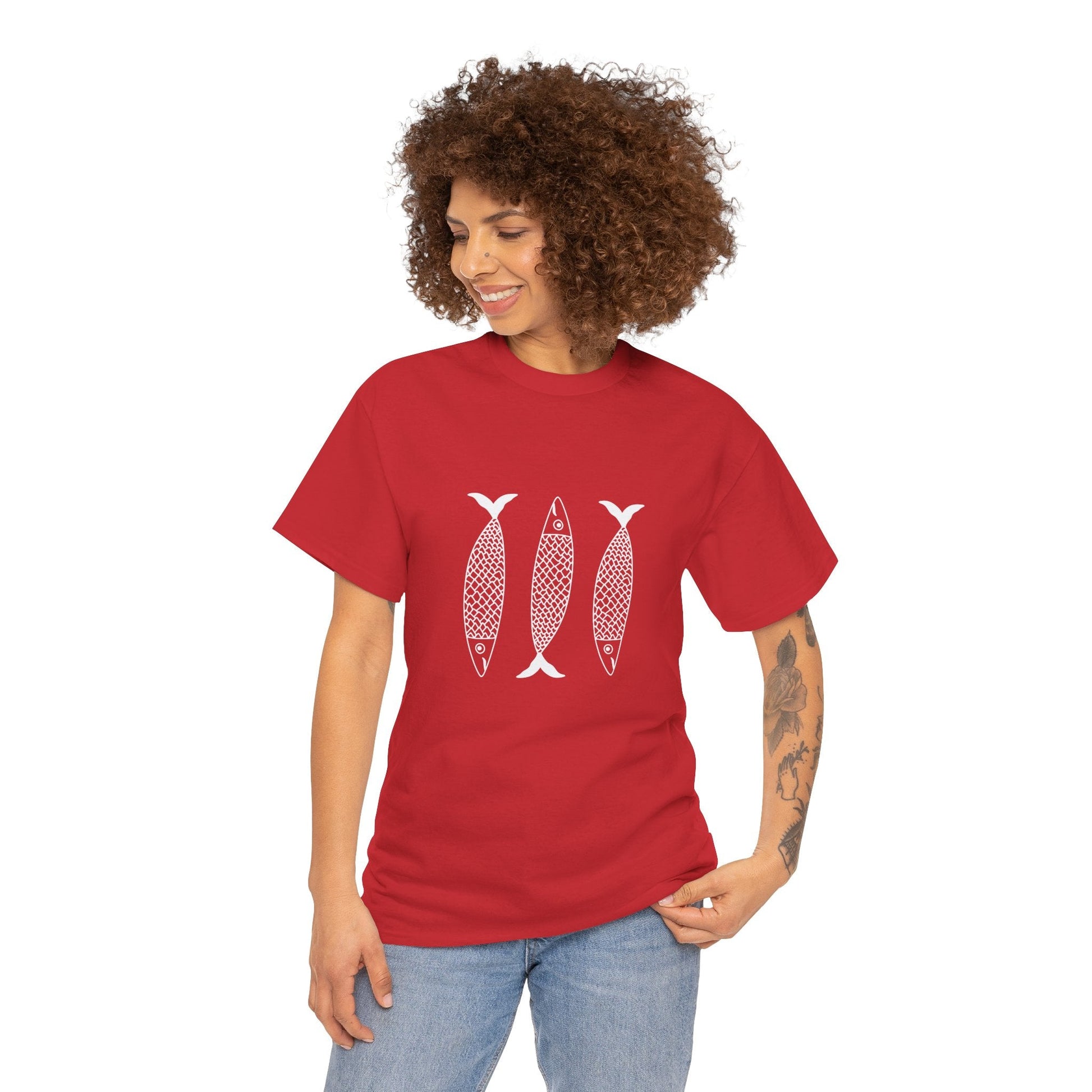 Fisherman’s sardine t-shirt, ideal for boaters, anglers, and lovers of maritime heritage.