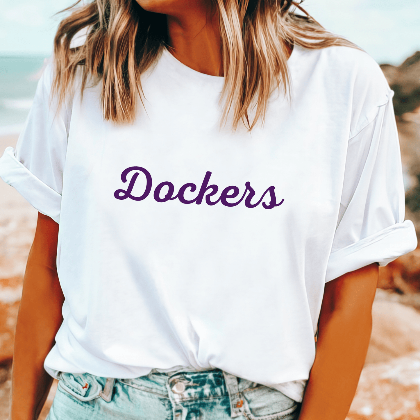 Fremantle Dockers supporter t-shirt with bold Dockers text